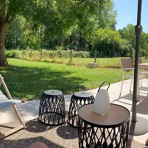  Hébergement de vacances Petite Maison à La Campagne