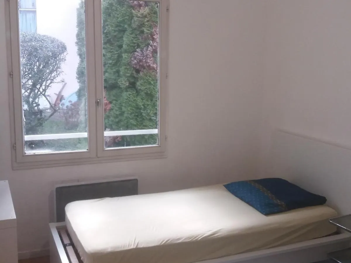 Residence Les Marc contacts